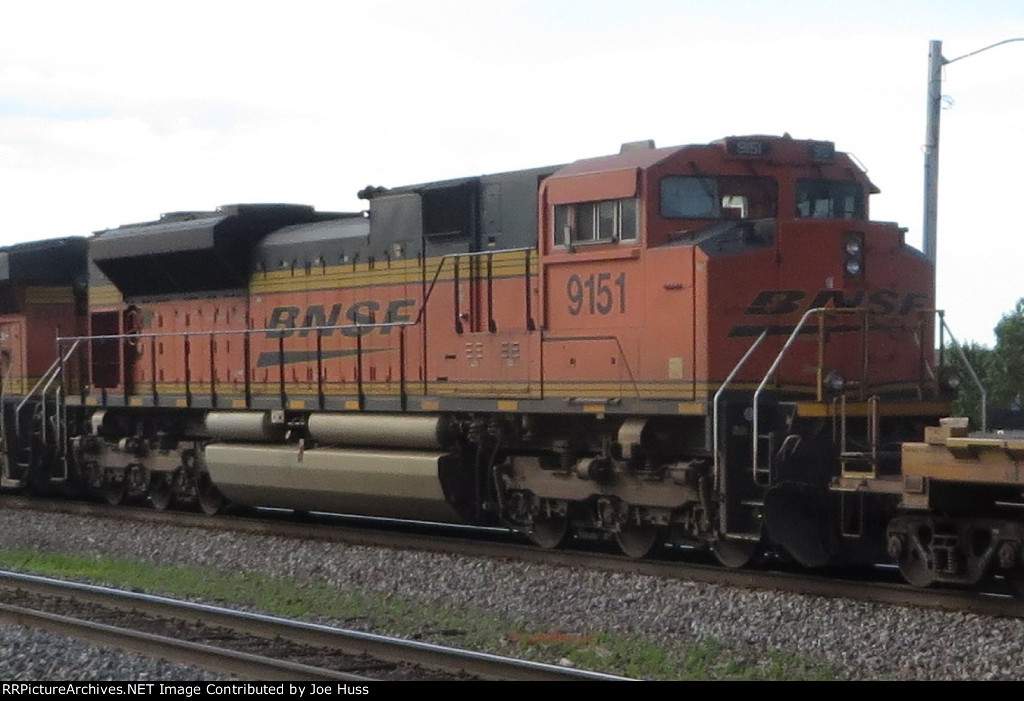 BNSF 9151